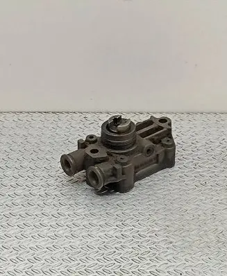Mercedes-Benz E W210 Fuel injection high pressure pump A6110900250