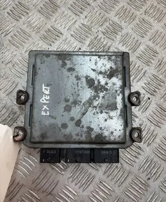 Peugeot Expert Engine control unit/module 5WS40615CT SID803A SW9665100380