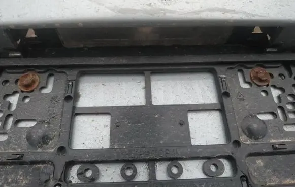 Toyota Yaris Number plate light