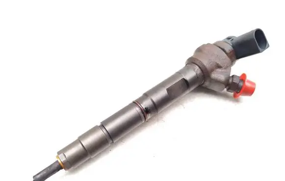 Audi A4 S4 B8 8K Fuel injector 03L130277J 0445110369