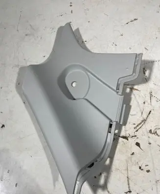 Suzuki Ignis (C) pillar trim 7626162R0