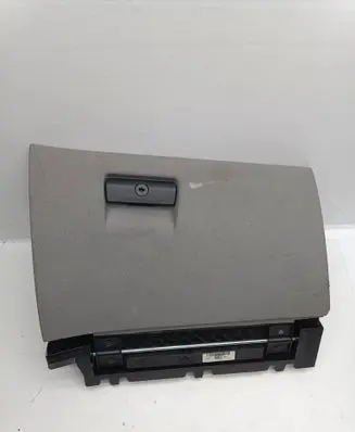 BMW X3 E83 Glove box 291470