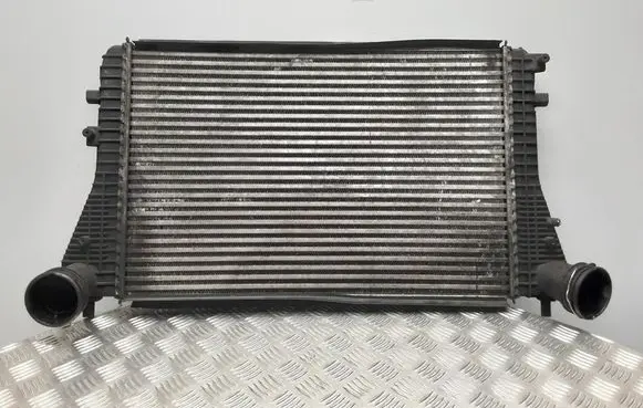 Audi A4 S4 B7 8E 8H Intercooler radiator