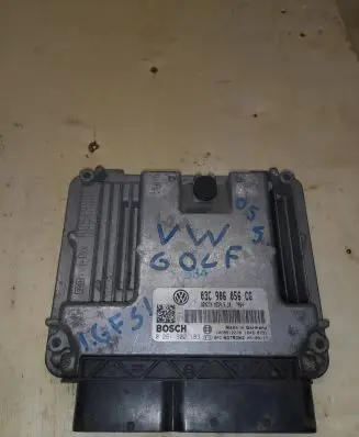Volkswagen Golf V Engine control unit/module 03C906056CG 1039S12228 0261S02183