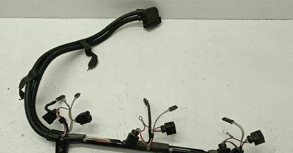 BMW M2 F87 Fuel injector wires 