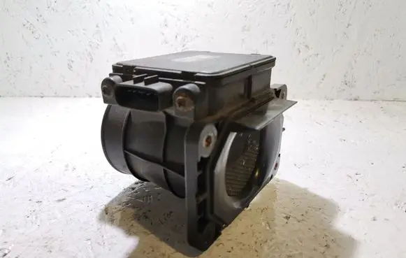 Mitsubishi Lancer Mass air flow meter E5T08271