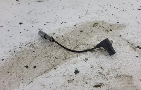 Skoda Octavia Mk2 (1Z) Crankshaft position sensor ABE06A906433G