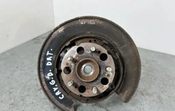 Honda CR-V Rear wheel hub