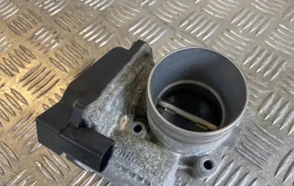 Seat Ibiza IV (6J,6P) Throttle valve 03C133062C A2C53030936