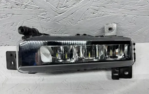 BMW 5 G30 G31 Front fog light 11321040000