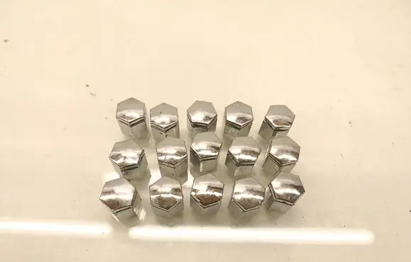 Peugeot 508 Wheel nut cap/cover 