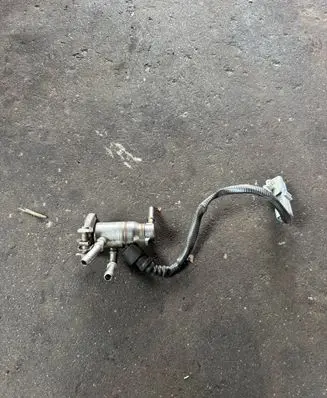 Renault Express AdBlue injector 208995377R