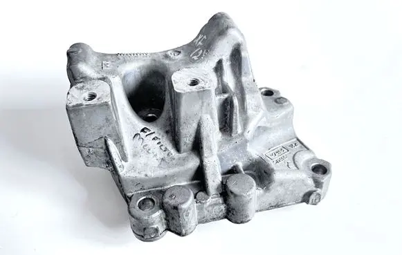 Jaguar XF X250 Fuel filter bracket/mount holder 9656597780