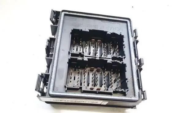 Fuse box set