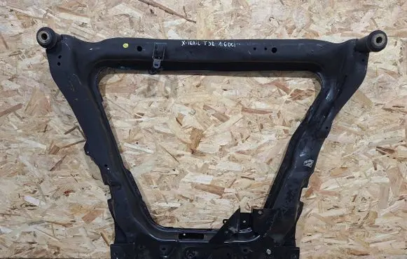 Nissan X-Trail T32 Front subframe