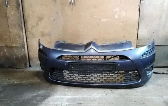 Citroen C4 I Picasso Front bumper