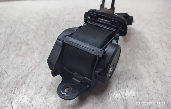 Jaguar XE Middle seatbelt (rear) 627984100B
