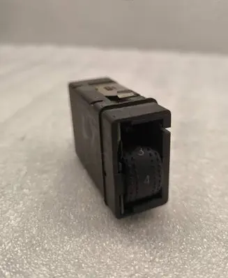 Volkswagen PASSAT B5 Seat heating switch 3B0963564D