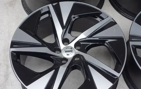 Volvo XC90 R20 alloy rim 32209411 V000173 20190625