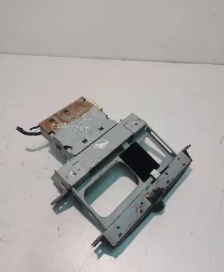 Toyota Avensis T250 Screen/display/small screen 8611005020 CNTS6270LC FA00069