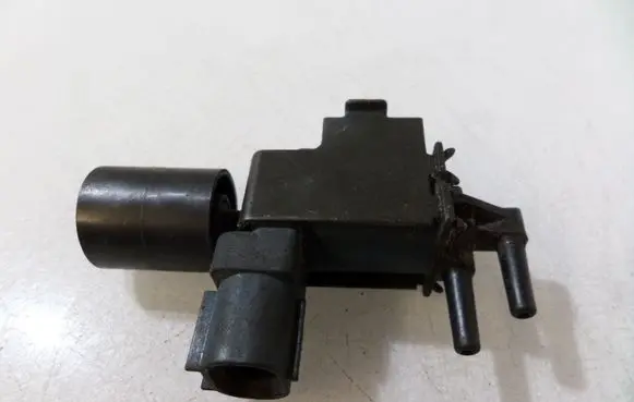 Ford Focus Turbo solenoid valve