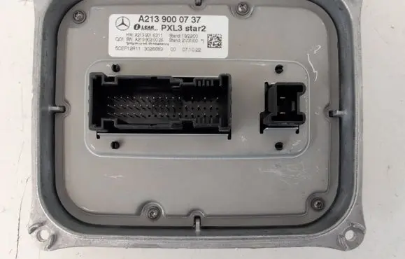 Mercedes-Benz GLE W167 Headlight ballast module Xenon A2139000737 A2139020026 A2139016311
