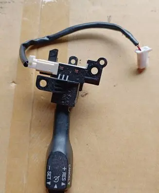 Lexus IS 220D-250-350 Cruise control stalk 18A174