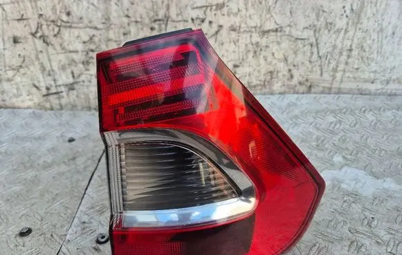 Ford Galaxy Rear/tail lights 17701012 17701402