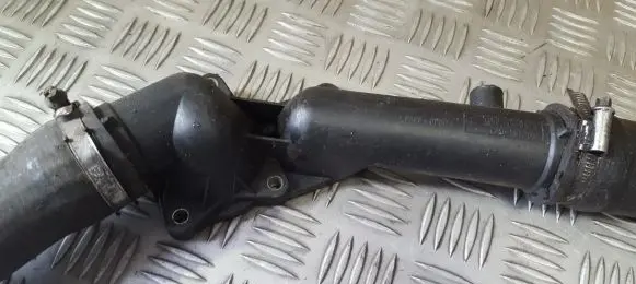 BMW 5 E39 Engine coolant pipe/hose 11531740478 1153-1740478