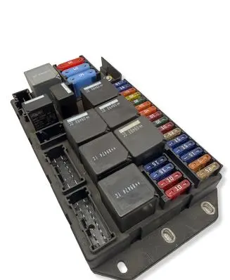 Land Rover Range Rover L322 Fuse module AH4214A073AB 091214100458 519391007