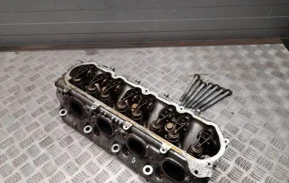 Chevrolet Camaro Engine head 12620549