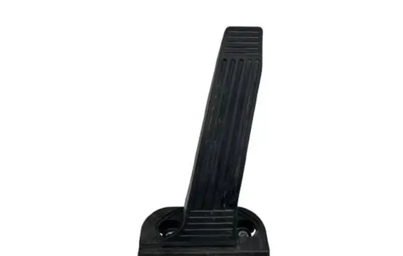 Toyota RAV 4 (XA50) Accelerator throttle pedal