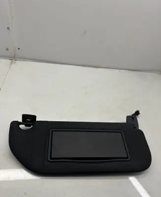 Sun visor