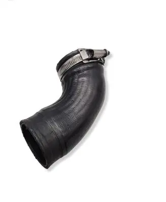 Volkswagen PASSAT B6 Intercooler hose/pipe 