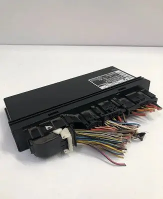BMW 5 E60 E61 Comfort/convenience module 9151517 5WK49110A 750324000