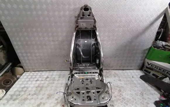 Peugeot RCZ Front passenger seat 