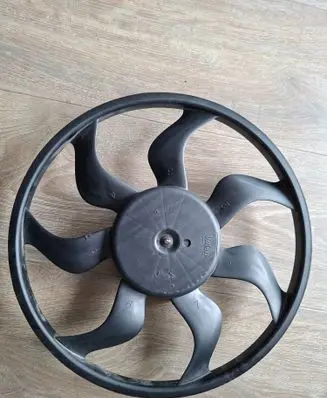 Renault Captur II Fan impeller A16111780E