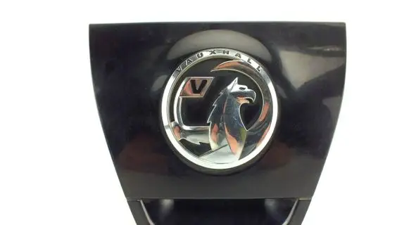 Opel Astra F Tailgate trunk handle 
