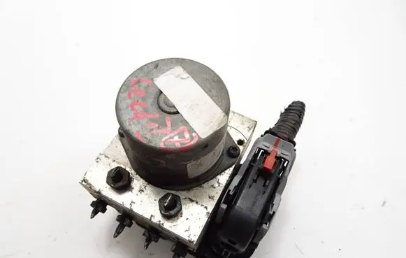 KIA Ceed ABS Pump 6158945200