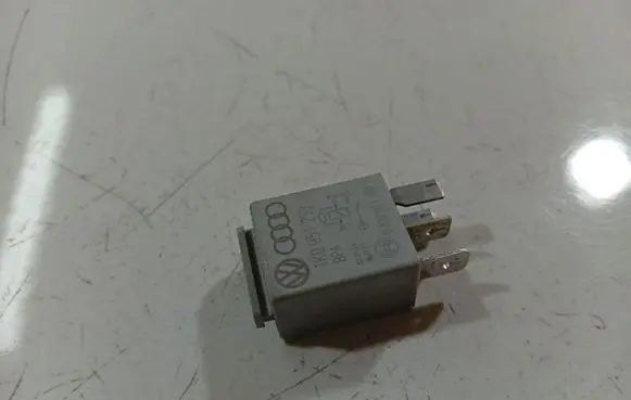 Volkswagen Sharan Other relay 1K0951253