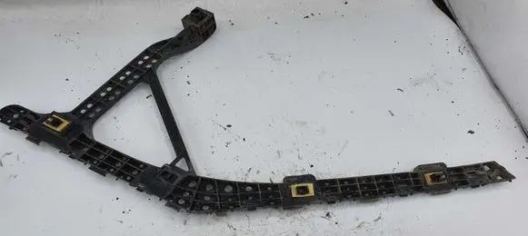 Honda Insight Rear bumper mounting bracket NOCODE