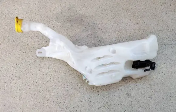 Renault Talisman Windshield washer fluid reservoir/tank 289102764R01A 289102764R