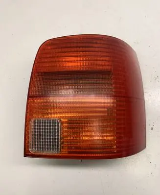 Volkswagen PASSAT B5 Rear/tail lights 3B9945112F 084411962R