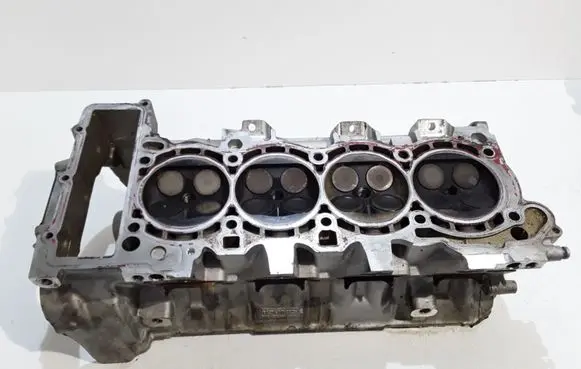 Engine head