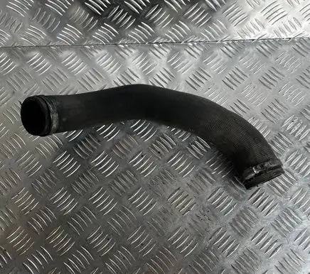 Volvo V70 Intercooler hose/pipe