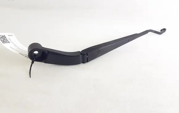 Chevrolet Camaro Front wiper blade arm 2572