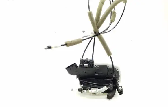 Nissan Leaf I (ZE0) Front door lock S9311440