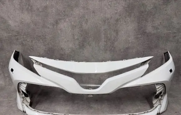 Toyota Camry VIII XV70 Front bumper NULL