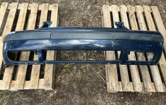 Volkswagen Golf IV Front bumper 1J0807221A 1J0807221