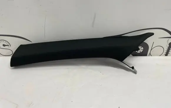 Porsche Cayenne (9Y0 9Y3) (A) pillar trim 9Y0867233D